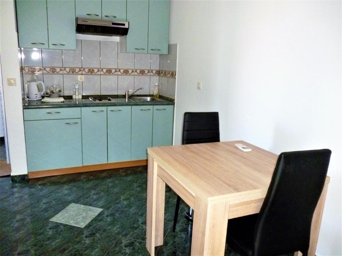 Apartments & Rooms Lucie 포세다르예 외부 사진